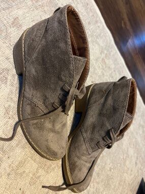 Universal Thread Taupe Suede Ankle Booties